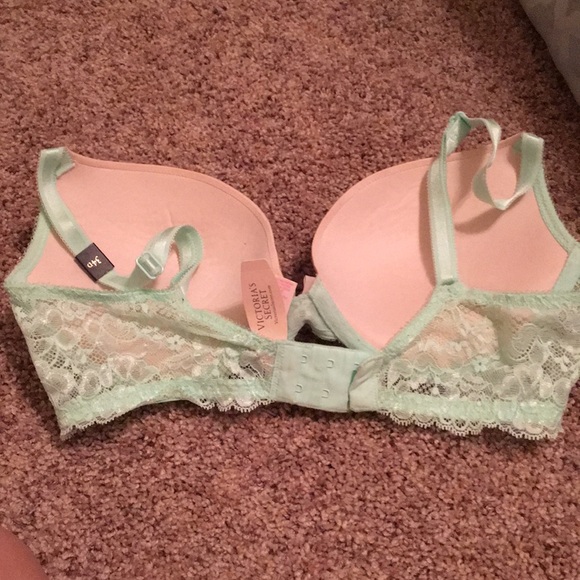 Victoria’s Secret Dream Angels Mint Lace Bra - Picture 2 of 4